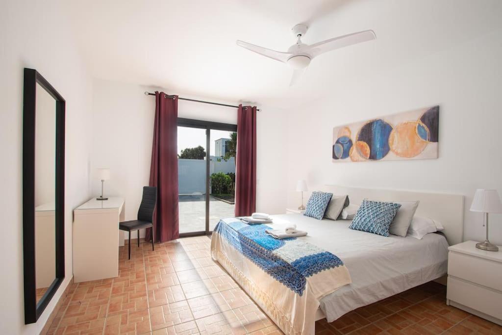 Casa Marlay Spacious, Heated Pool, Bbq & Fast Wi-Fi Only 15 Minutes Walk To Town Playa Blanca  Exteriör bild