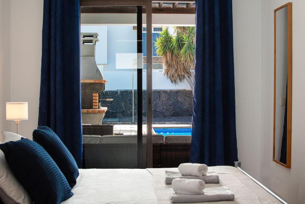 Casa Marlay Spacious, Heated Pool, Bbq & Fast Wi-Fi Only 15 Minutes Walk To Town Playa Blanca  Exteriör bild